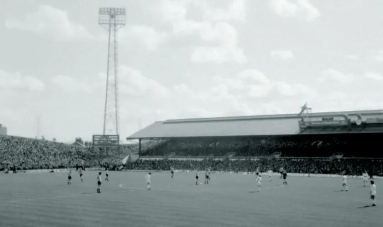 Hình ảnh lịch sử sân Roker Park của Sunderland AFC, sân nhà cũ của câu lạc bộ
