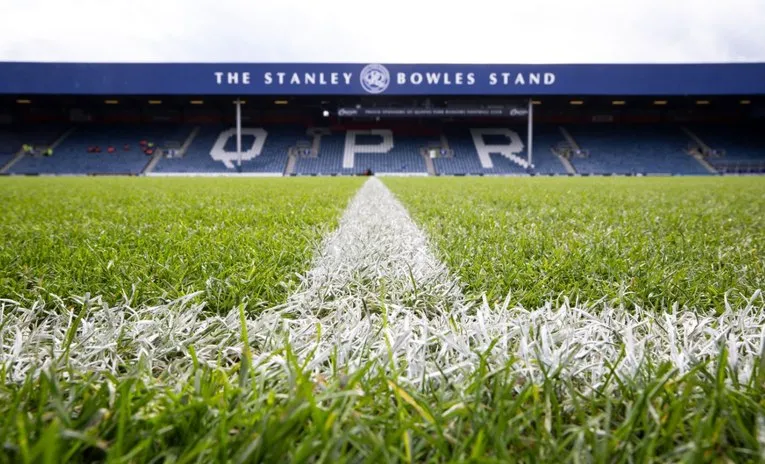 Khán đài Stanley Bowles tại Loftus Road, tưởng nhớ huyền thoại của Queens Park Rangers