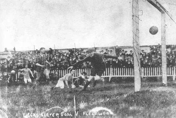 Khoảnh khắc lịch sử của Prenton Park, trận đấu giữa Tranmere Rovers và Fleetwood năm 1914