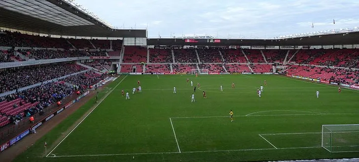 Khoảnh khắc trận đấu FA Cup giữa Middlesbrough và Aldershot tại Riverside, gợi nhớ ký ức vàng son