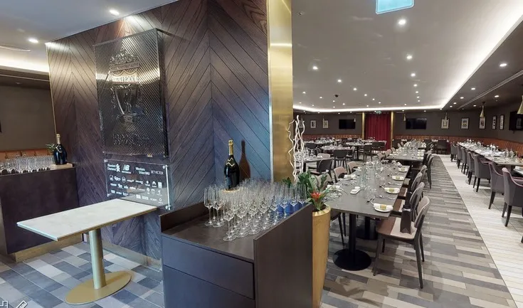 Khu vực khách sạn 1862 Lounge tại Anfield, một không gian sang trọng
