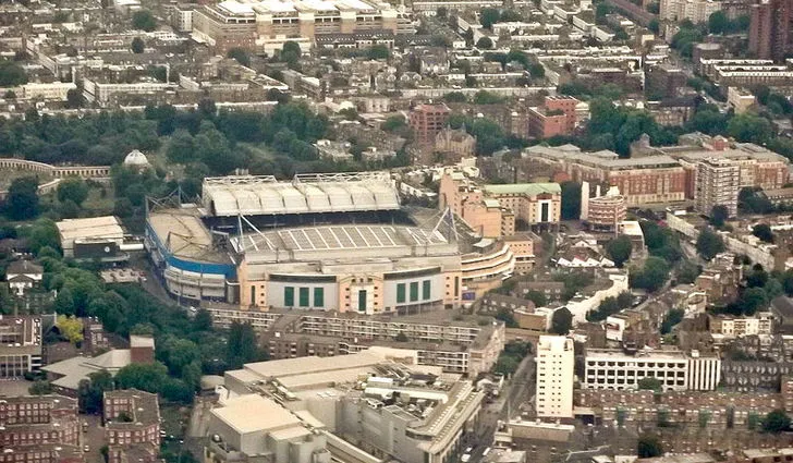 Toàn cảnh sân vận động Stamford Bridge nhìn từ trên cao, kiến trúc độc đáo của thánh địa Chelsea